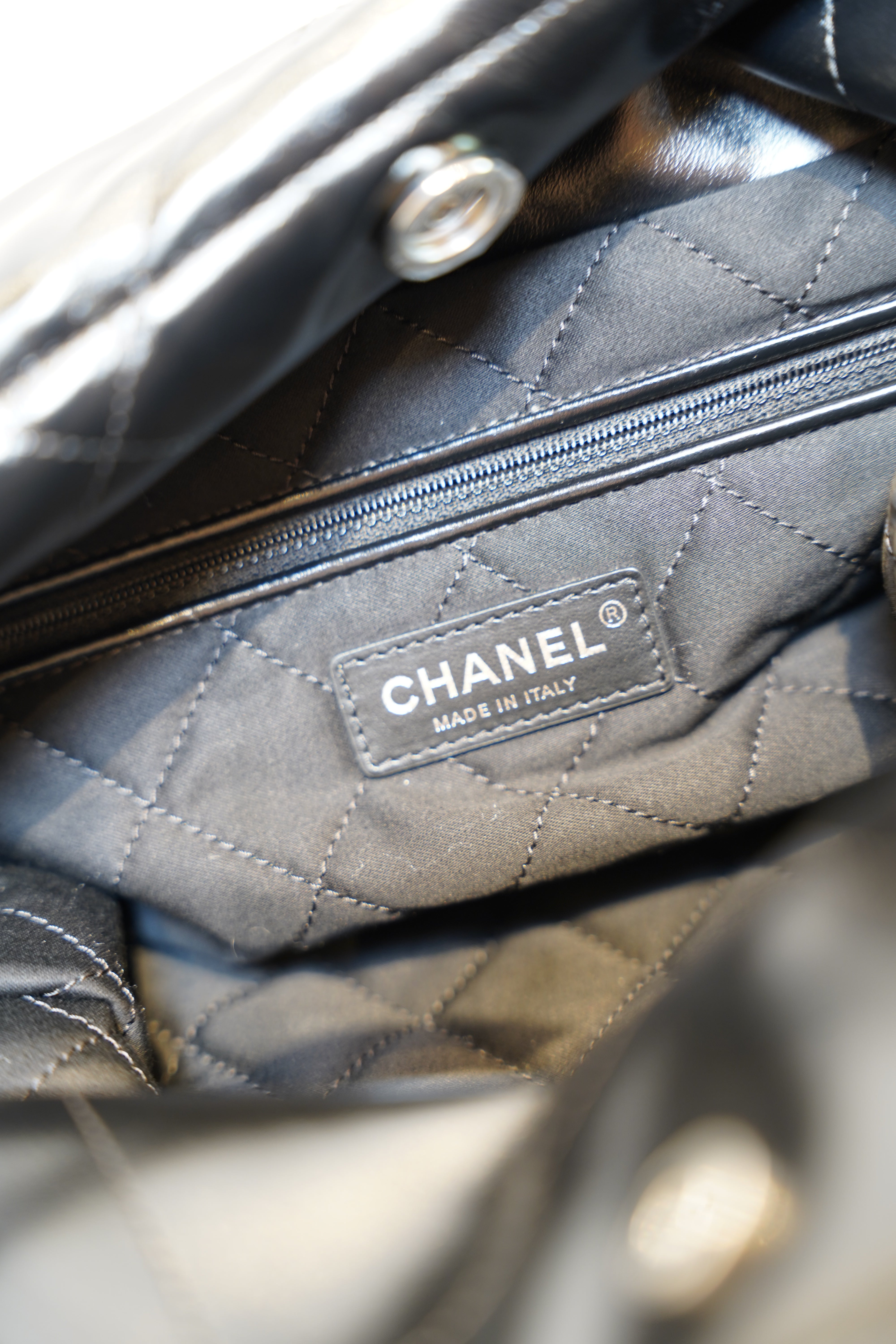 CHANEL 22