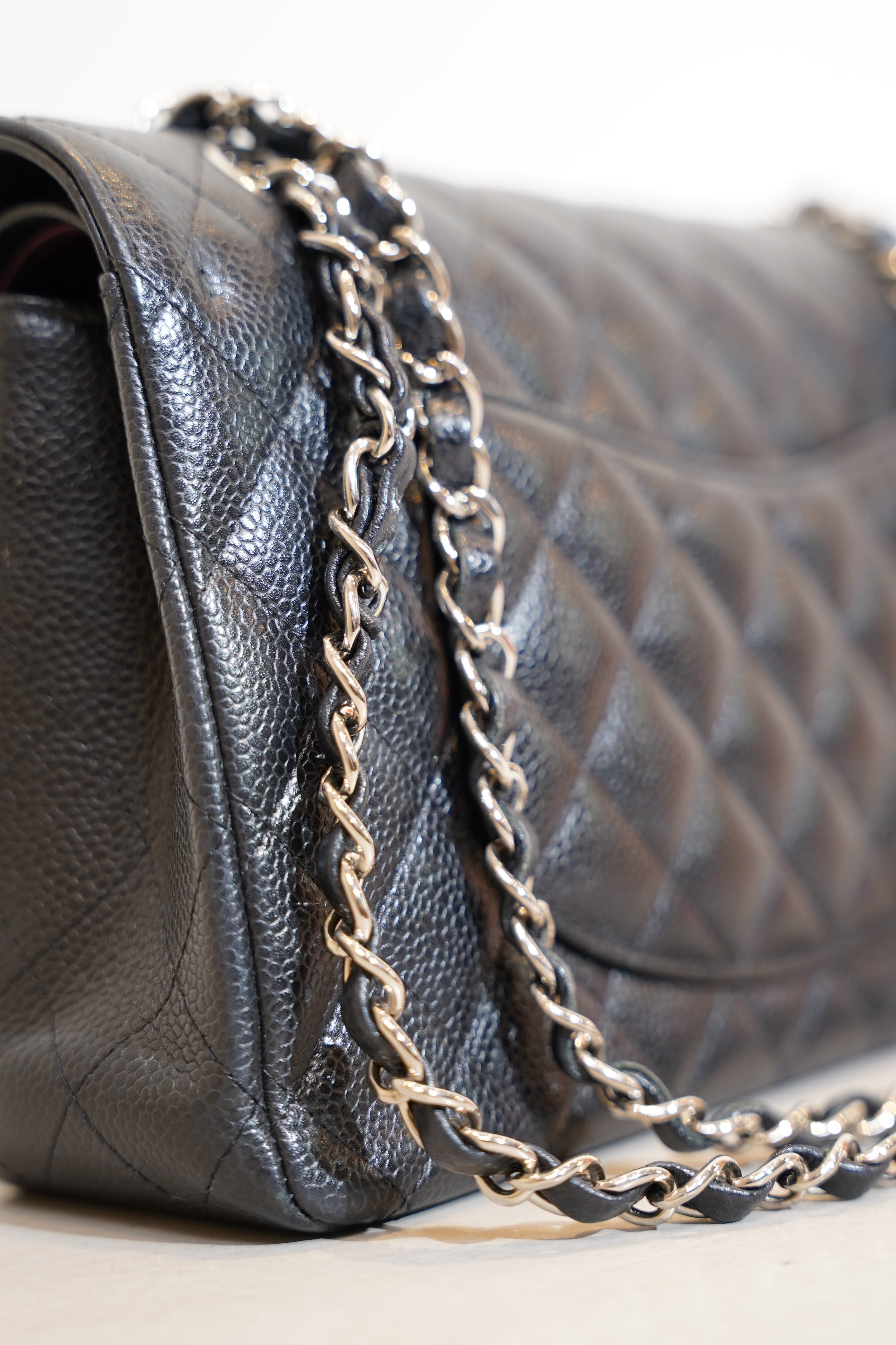 CHANEL MEDIUM FLAP BAG