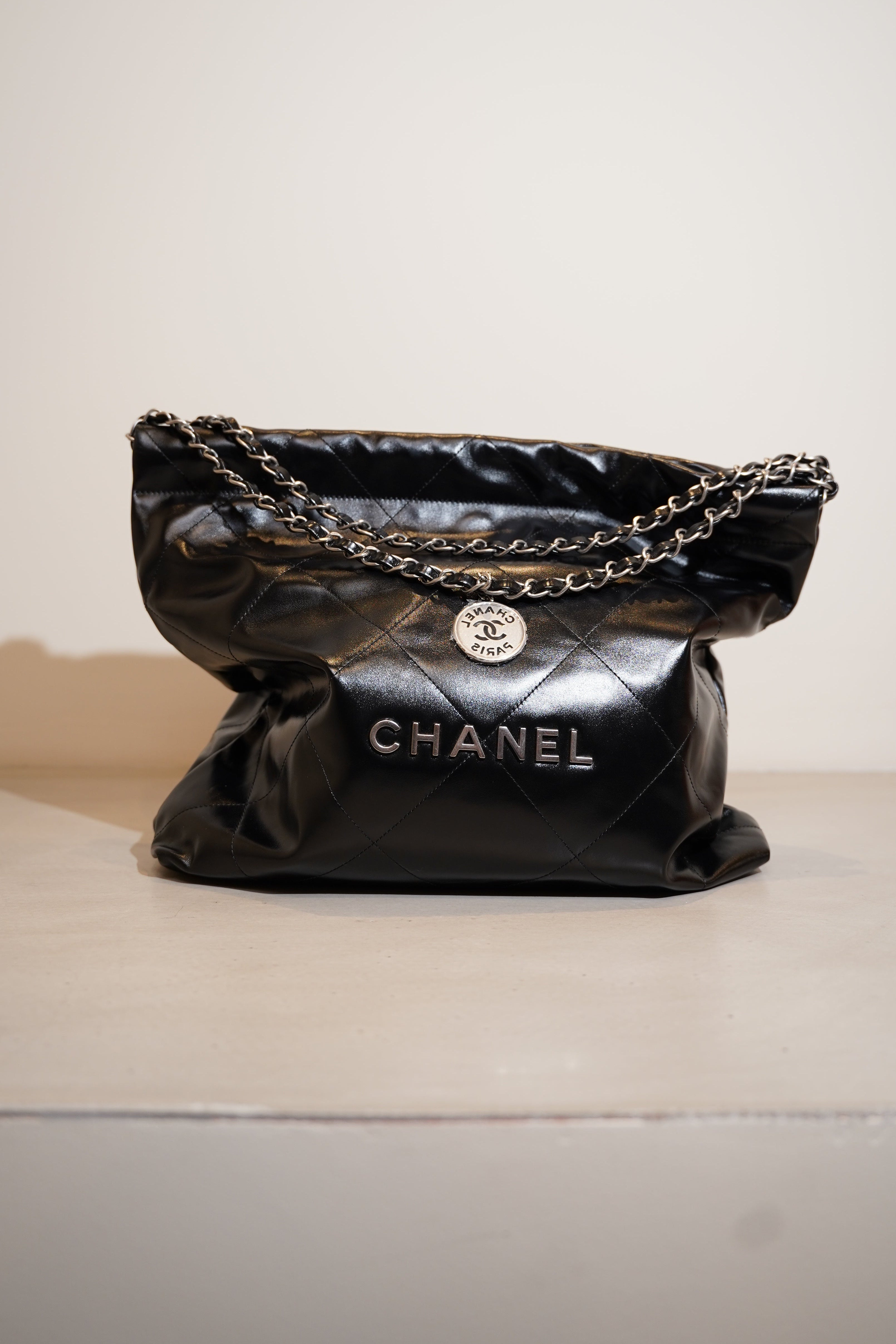 CHANEL 22
