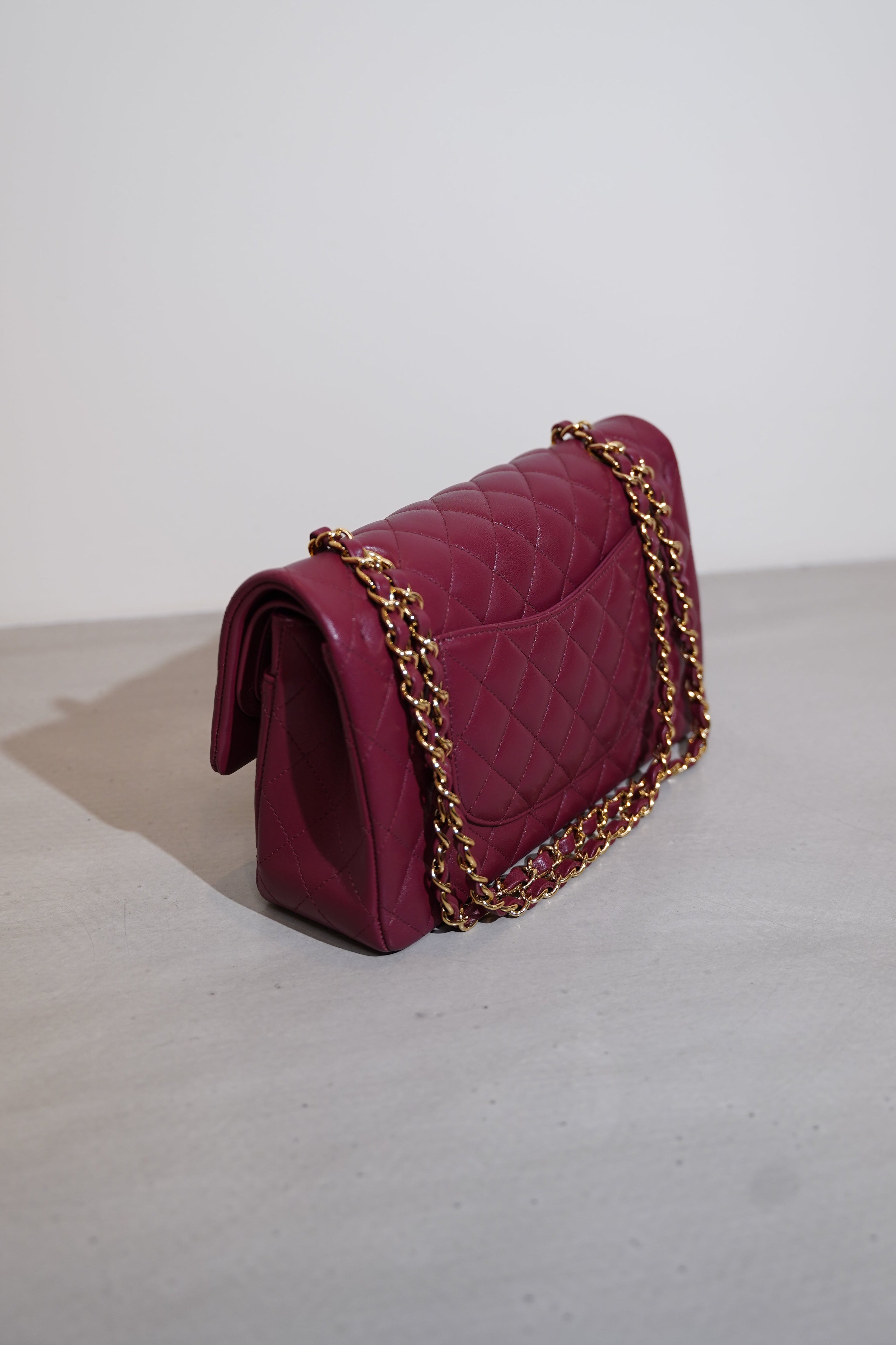 CHANEL MEDIUM FLAP BAG