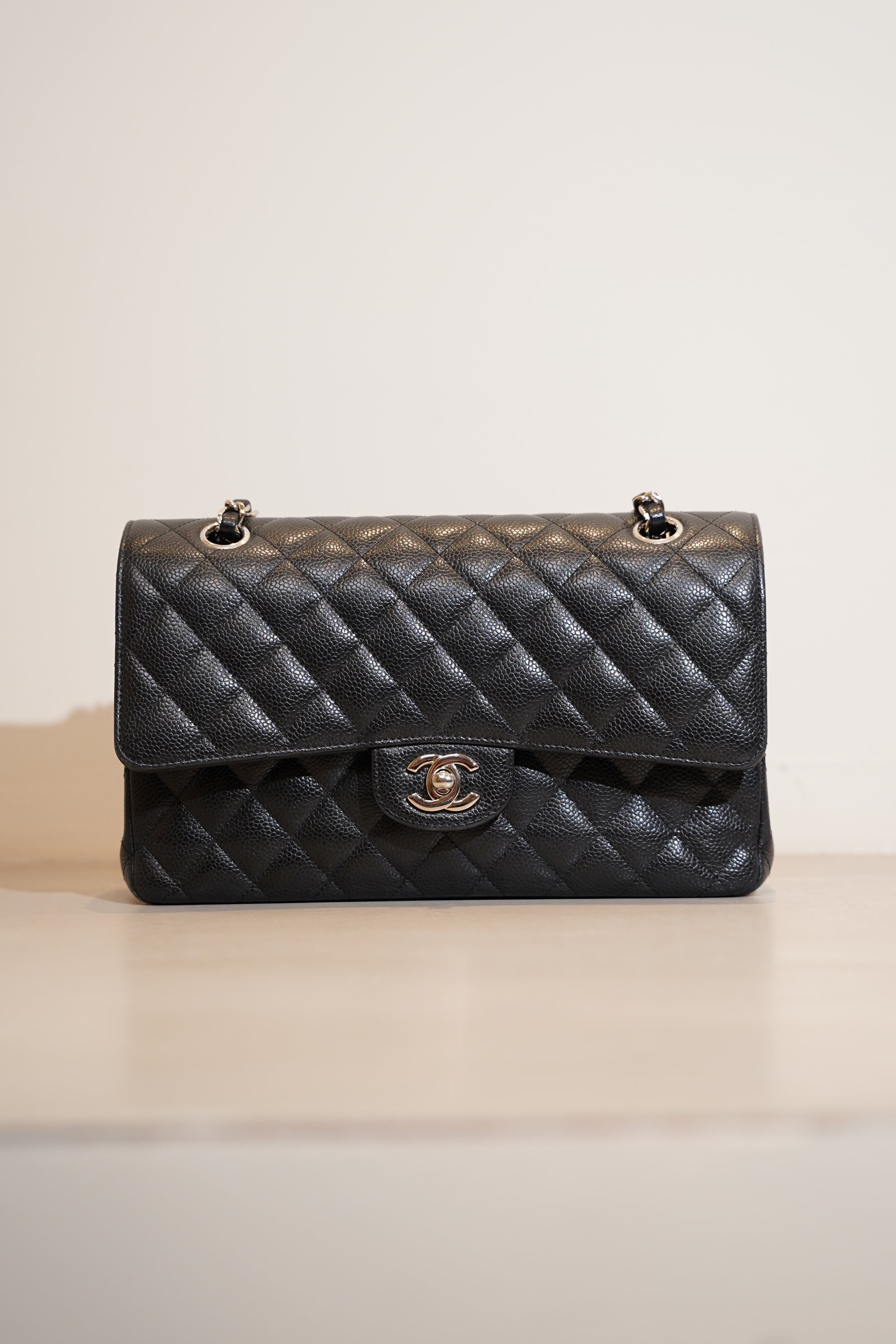 CHANEL MEDIUM FLAP BAG