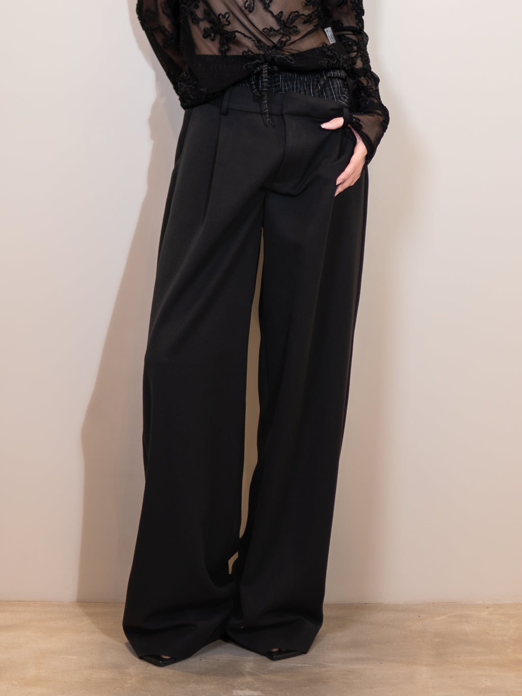 Pants ELEGT Black