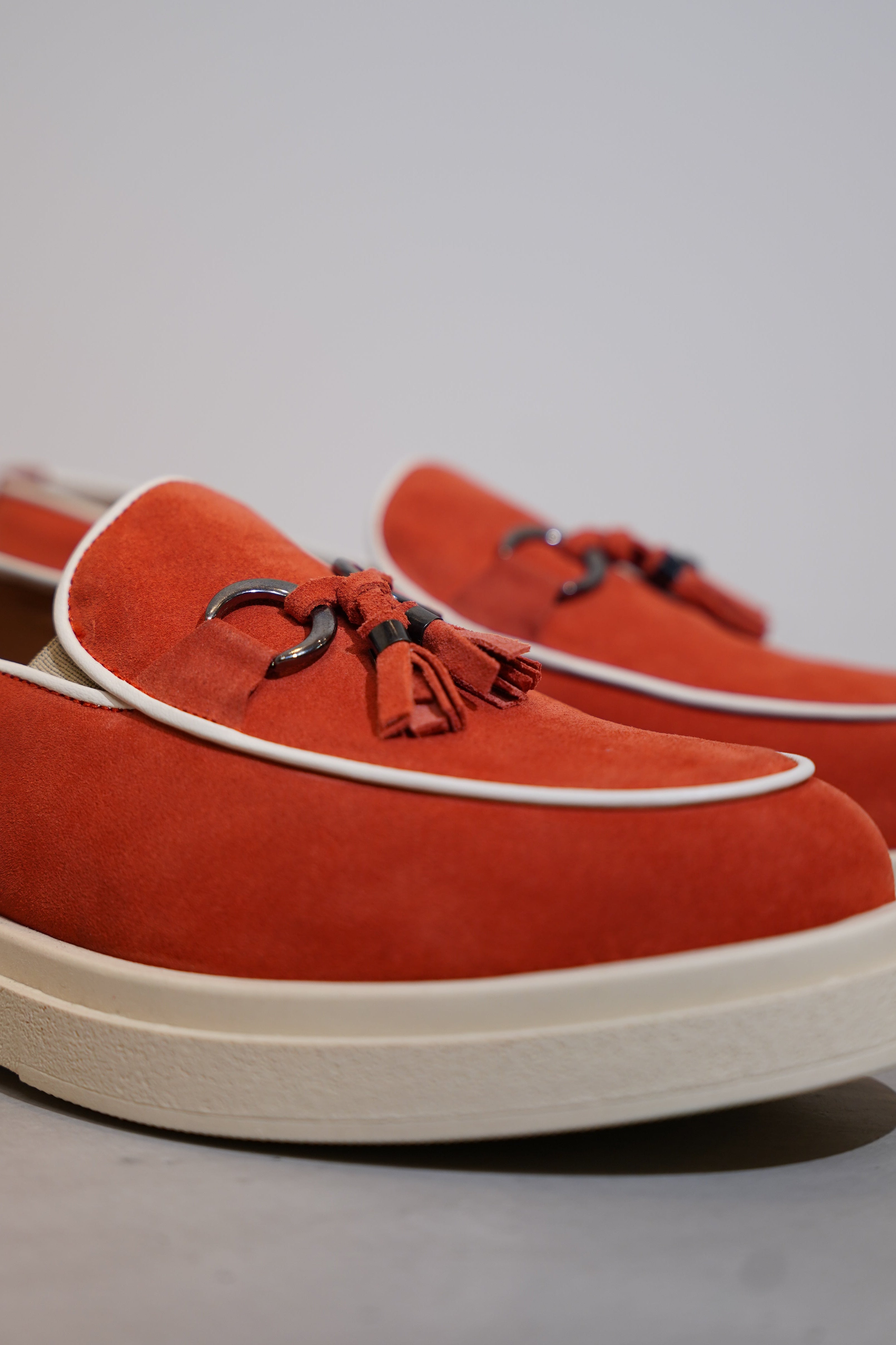 Suede orange loafer