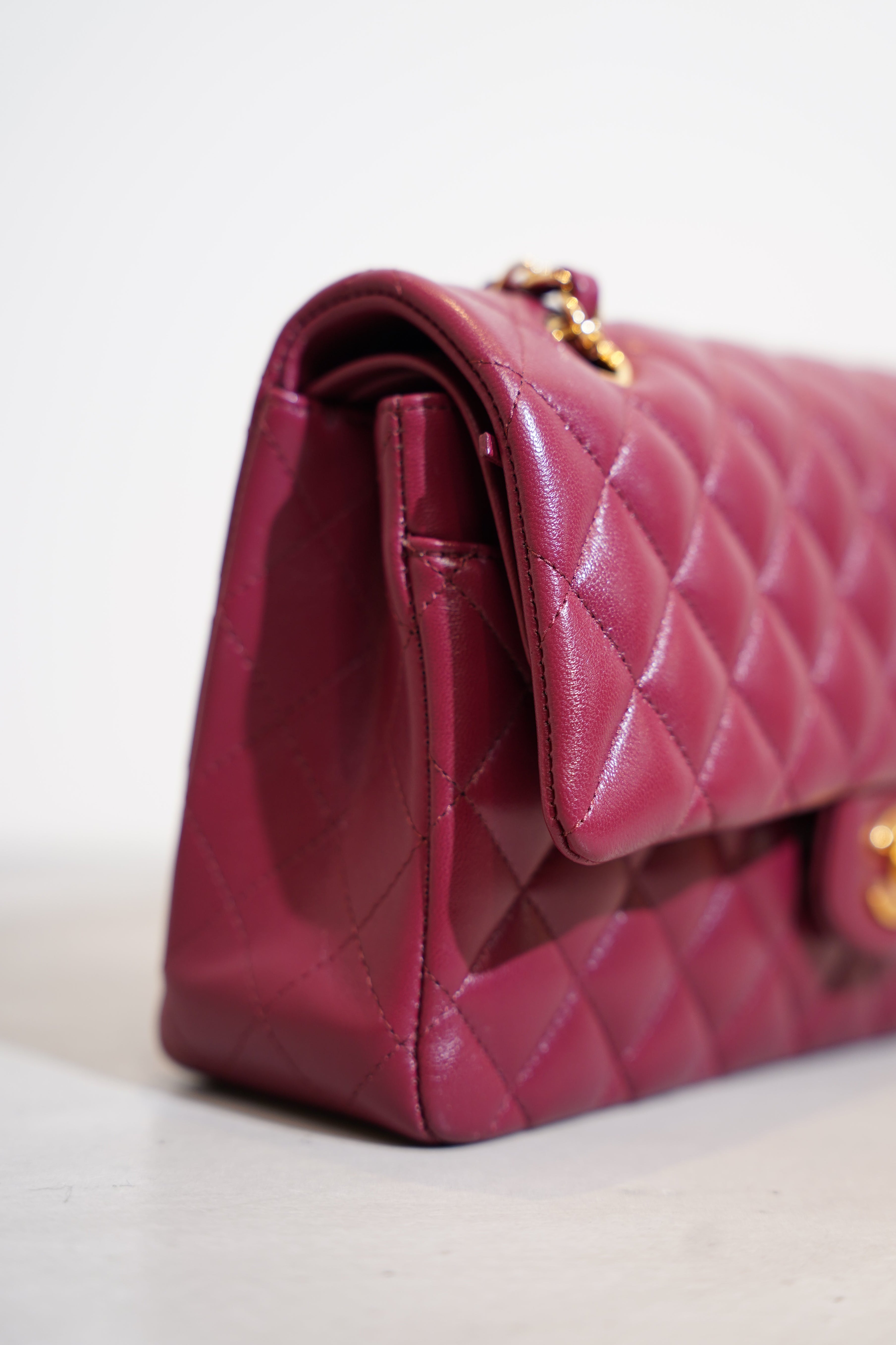 CHANEL MEDIUM FLAP BAG