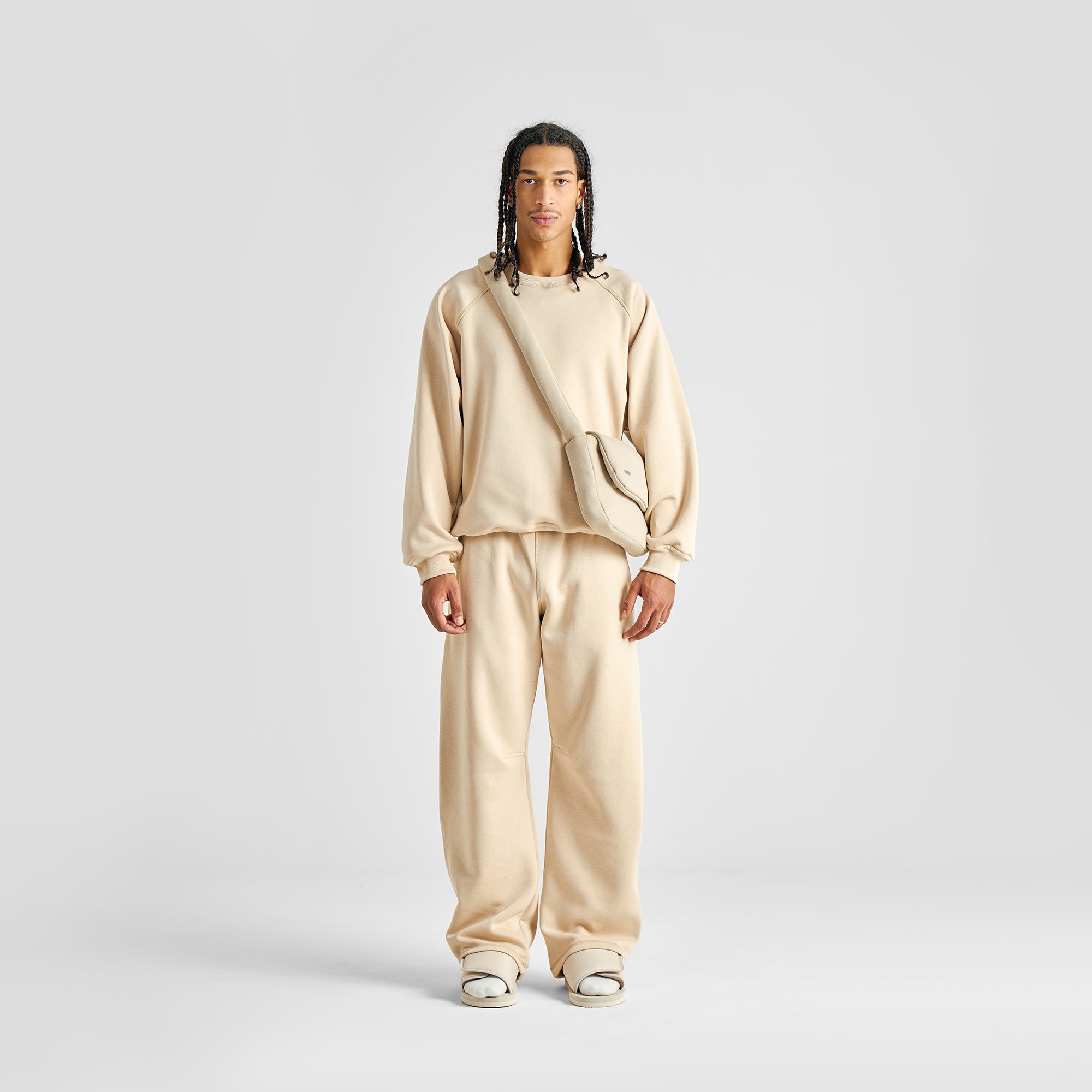 EVERYDAY SOFT SAND CREWNECK SUMMER SALE