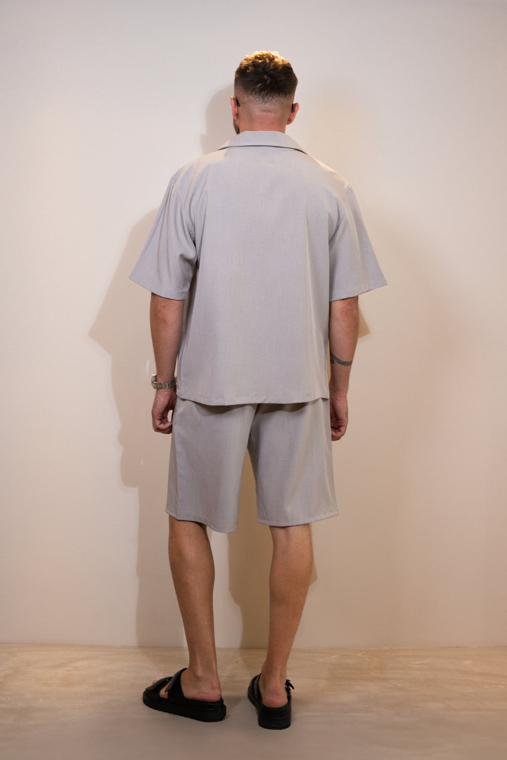 beige set short