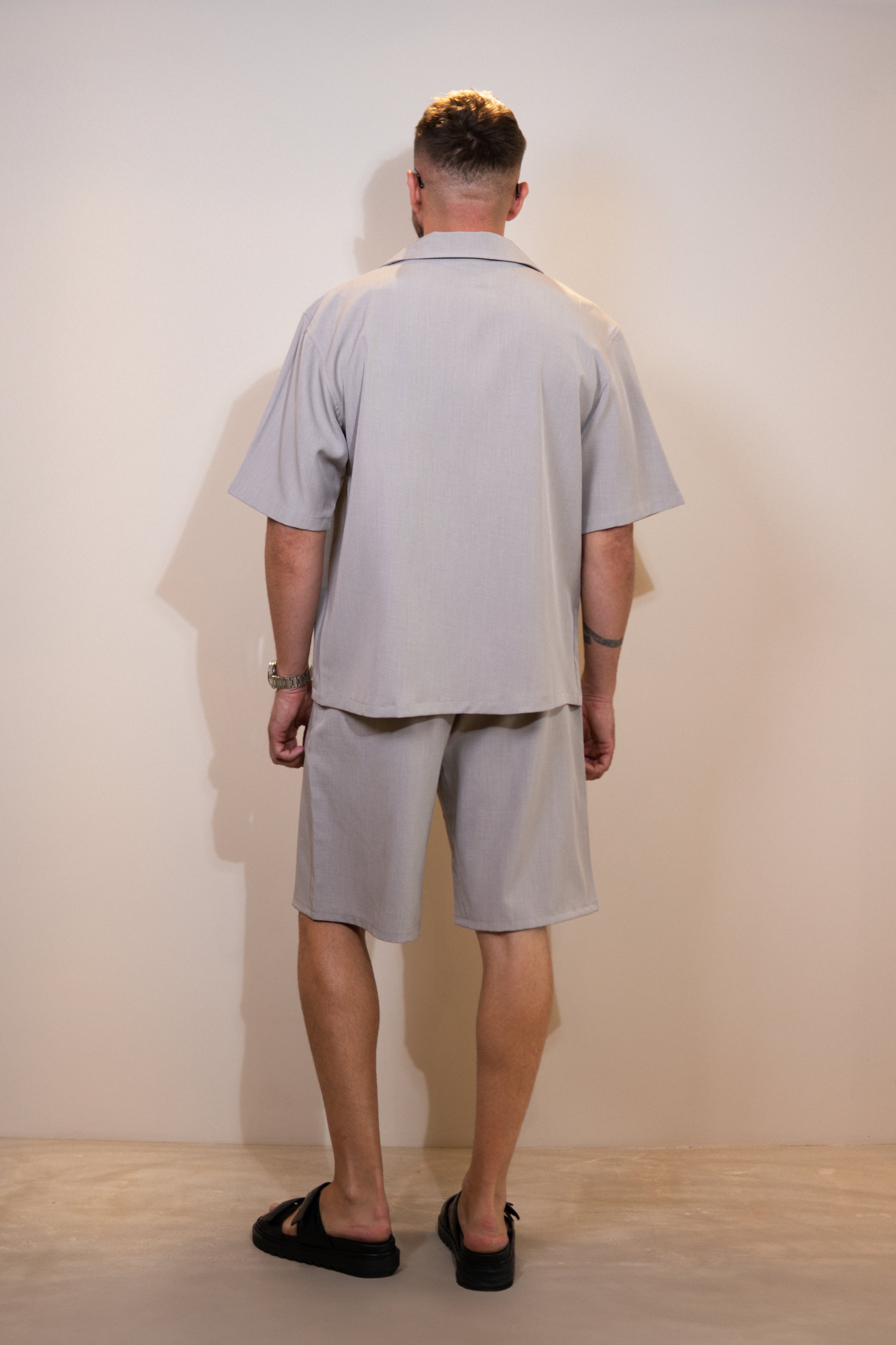 beige set short