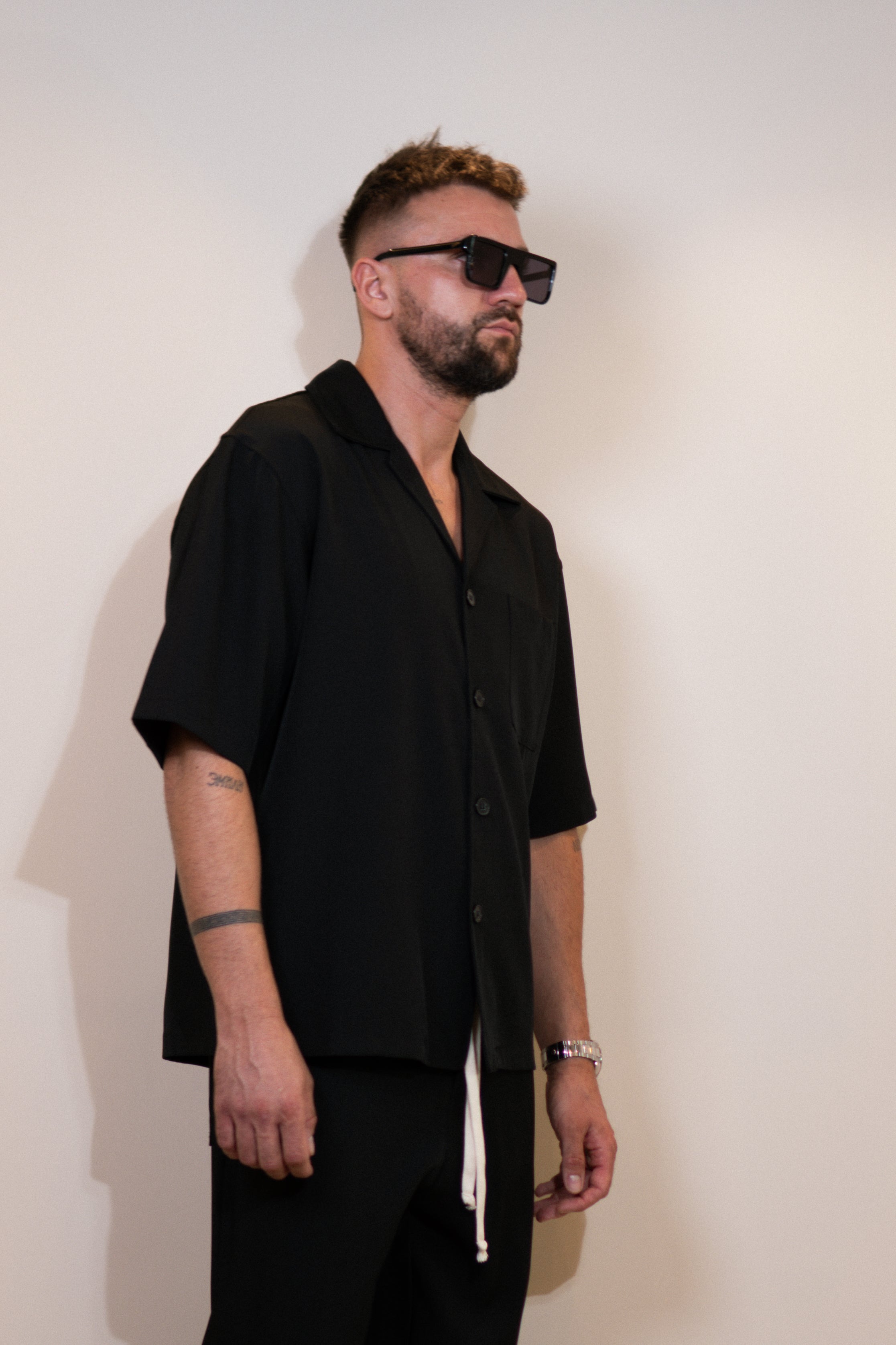 black set long