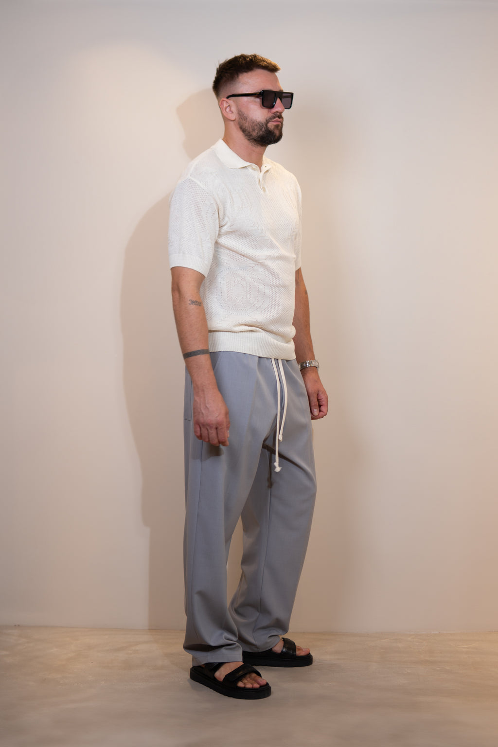 srick fein beige